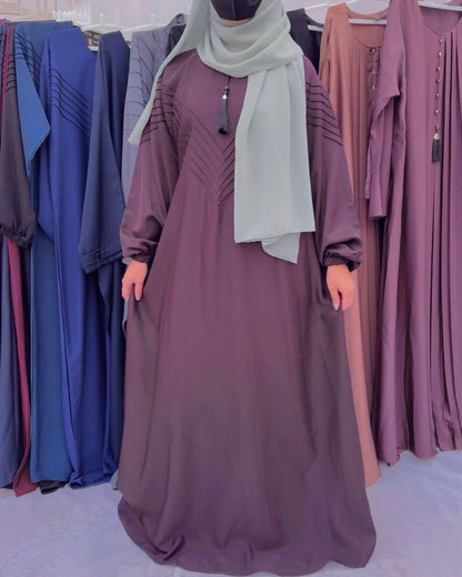 Elegant Pleated Classic Abaya with Tassel Detail